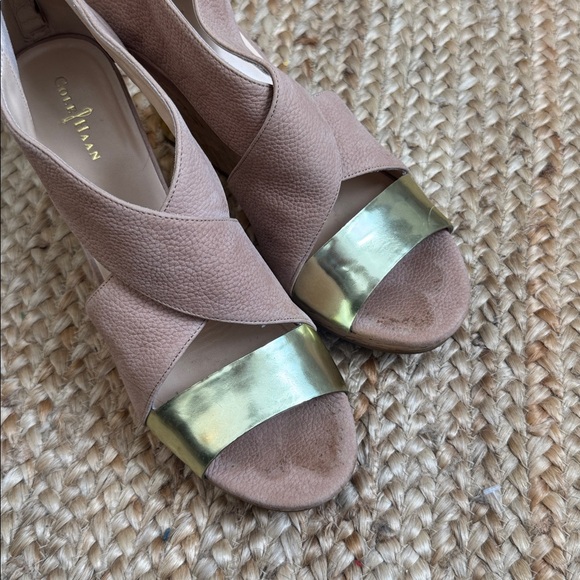 Cole Haan 10B Cross Strap Nude Gold Cork Wedge Heels - Picture 2 of 6